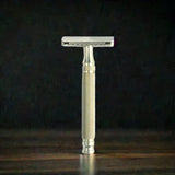 SteelMaster Razor - Shave Essentials